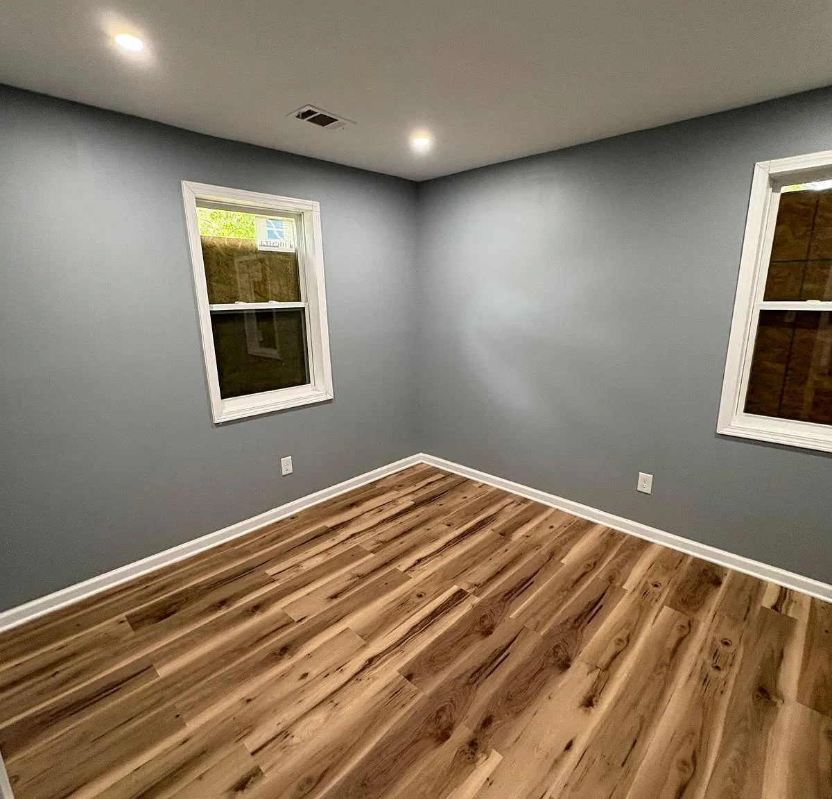 2 bed, $825 — Photo 2