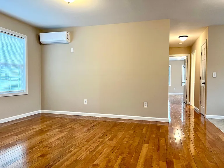 914 S Lake Blvd #B2 — Photo 4