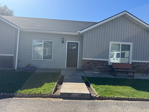 4th image of 965 Americana Cir