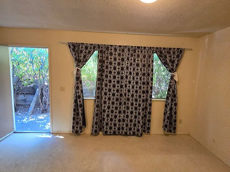 515 Arleen St — Photo 3