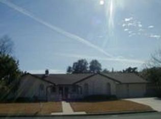 606 Golfcrest Dr, Windcrest, TX 78239