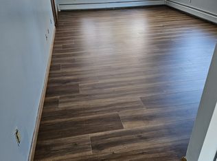 79 Slade St FLOOR 2, Pawtucket, RI 02861