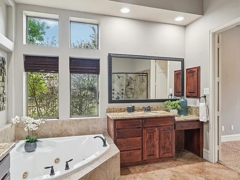 920 Norma Ln — Photo 25