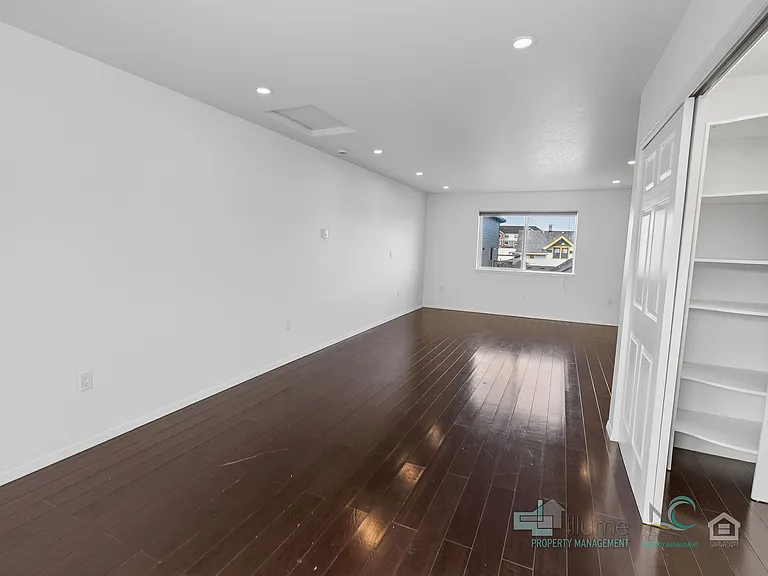 849 Gaul — Photo 37