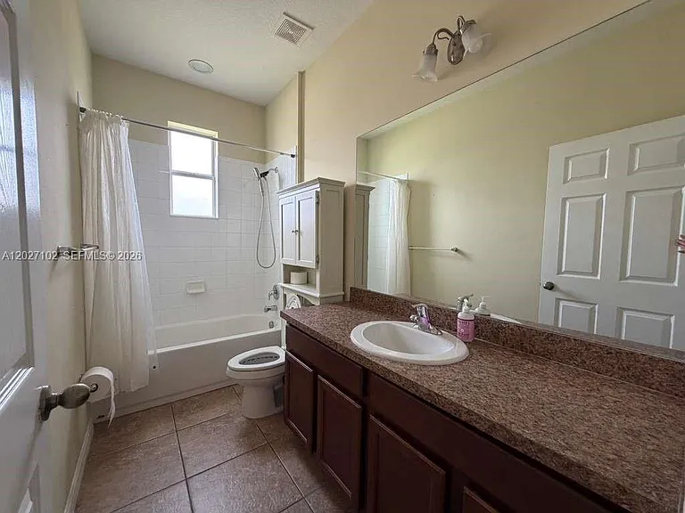 3747 Creswick Cir — Photo 18