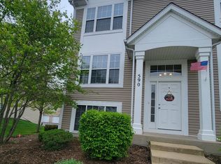 590 Berry Ridge Dr, Joliet, IL 60431