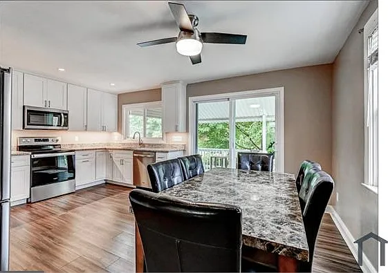 1801 Darrich Dr — Photo 6