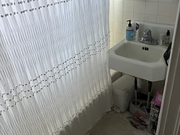 1029 Kinard Ct #1 — Photo 8