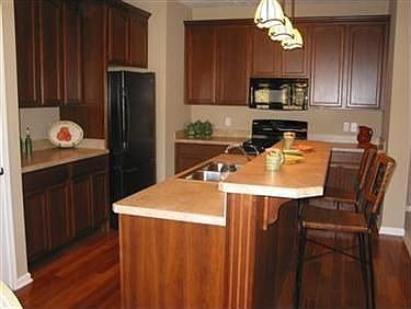 2nd image of 8313 Beaumont Dr