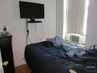 Rented by Bond New York