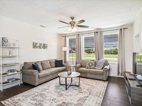 300 Mercedes Ave, Panama City, FL