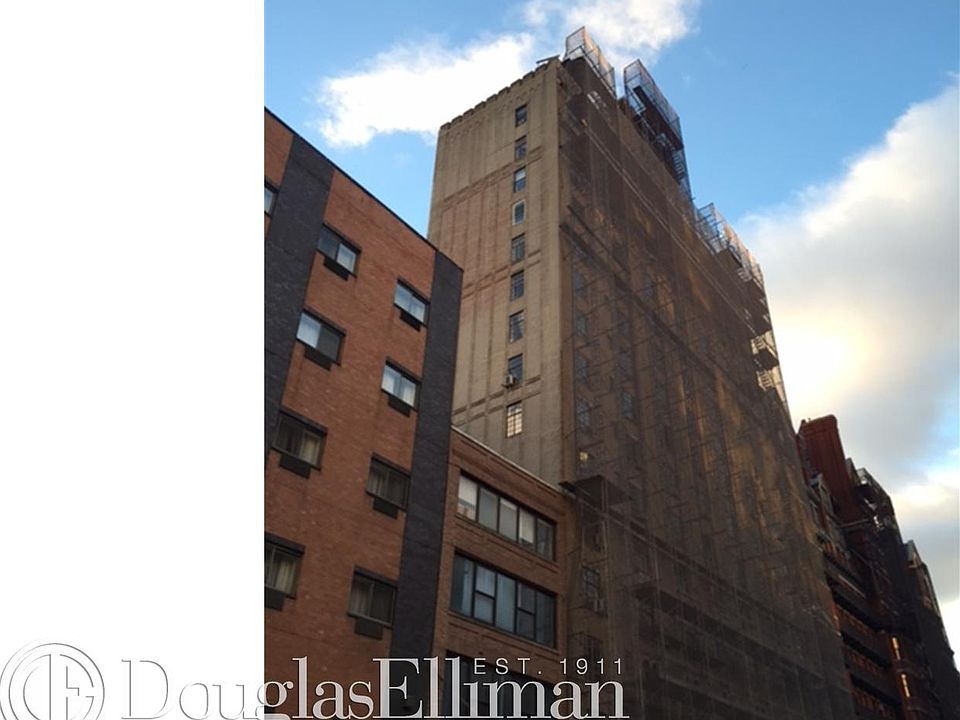 1st image of 208 W 23rd St APT 212