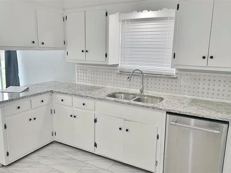 4207 SE Camden Way — Photo 6