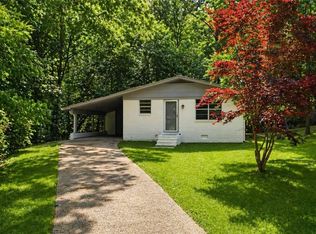 3842 Rhonda Ln, Gainesville, GA 30507