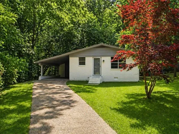 3842 Rhonda Ln, Gainesville, GA 30507