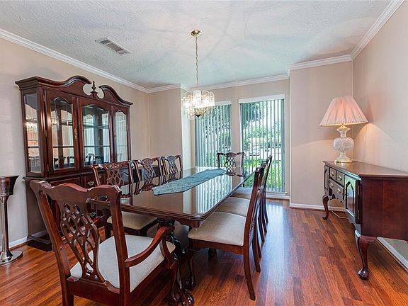 3rd image of 1510 Holly River Dr