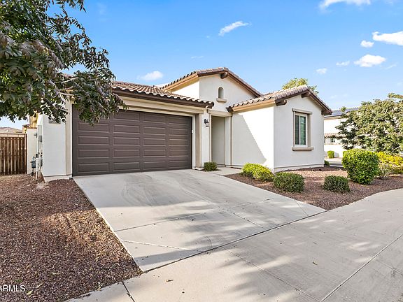 2nd image of 20912 W ALMERIA Road