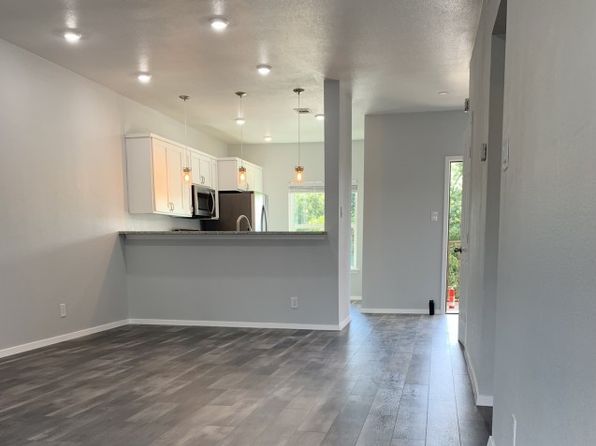 75211 Luxury Apartments For Rent 13 Rentals Zillow