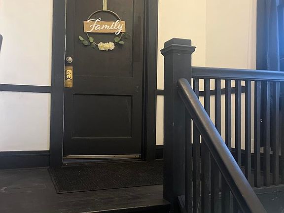 4th image of 237 W 114th St