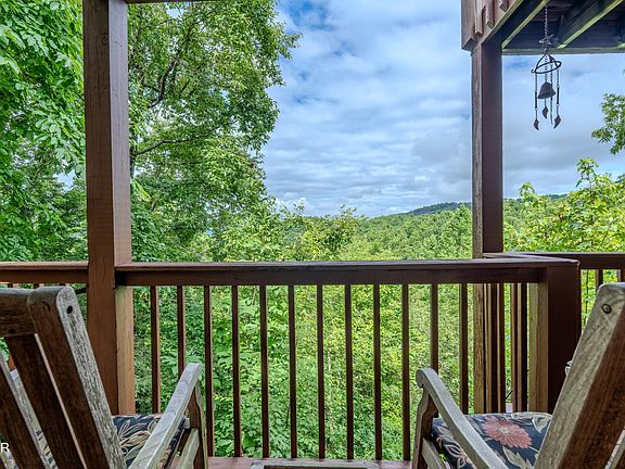 2nd image of 3639 Moonshine Way