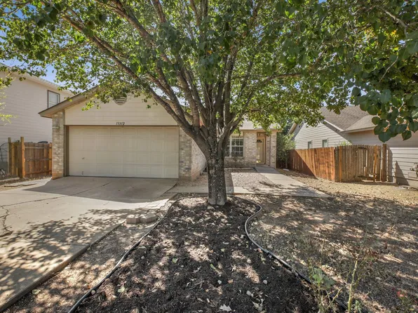 13312 Vizquel Loop, Del Valle, TX 78617