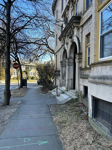 10 Browne St #1 Photo 1