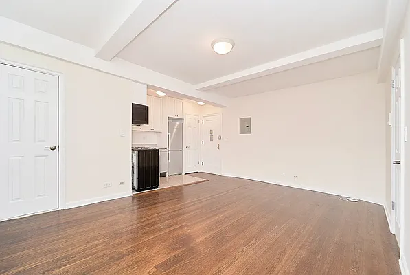 Rented by Living New York | media 1