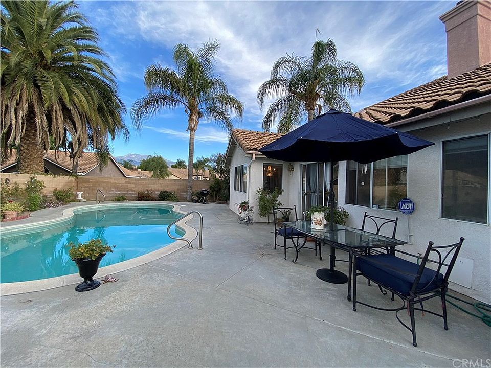 1st image of 1147 Avenida Roundelay
