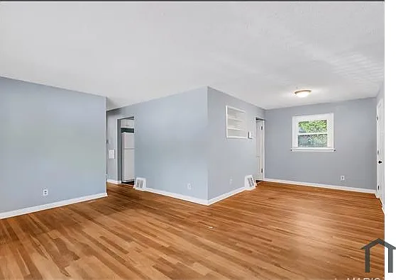 235 Forestwood Dr — Photo 1