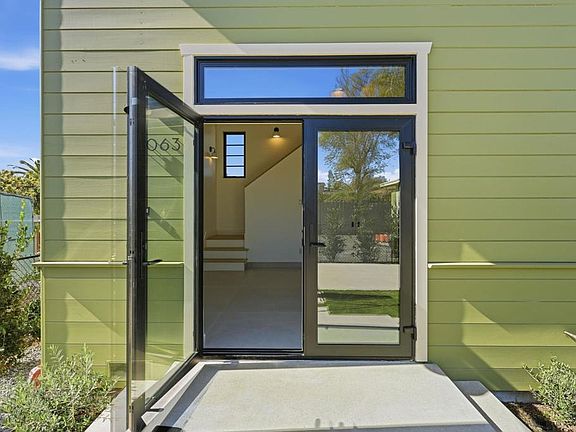 3rd image of 1063 Buena Pl