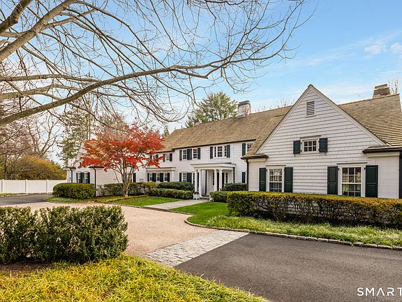 2nd image of 32 West Road