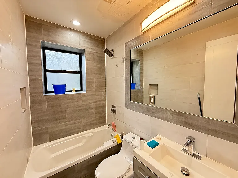 1301 Herkimer St #2 — Photo 8