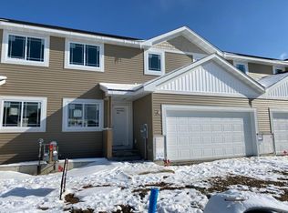 5211 Foxfield Dr NW, Rochester, MN 55901