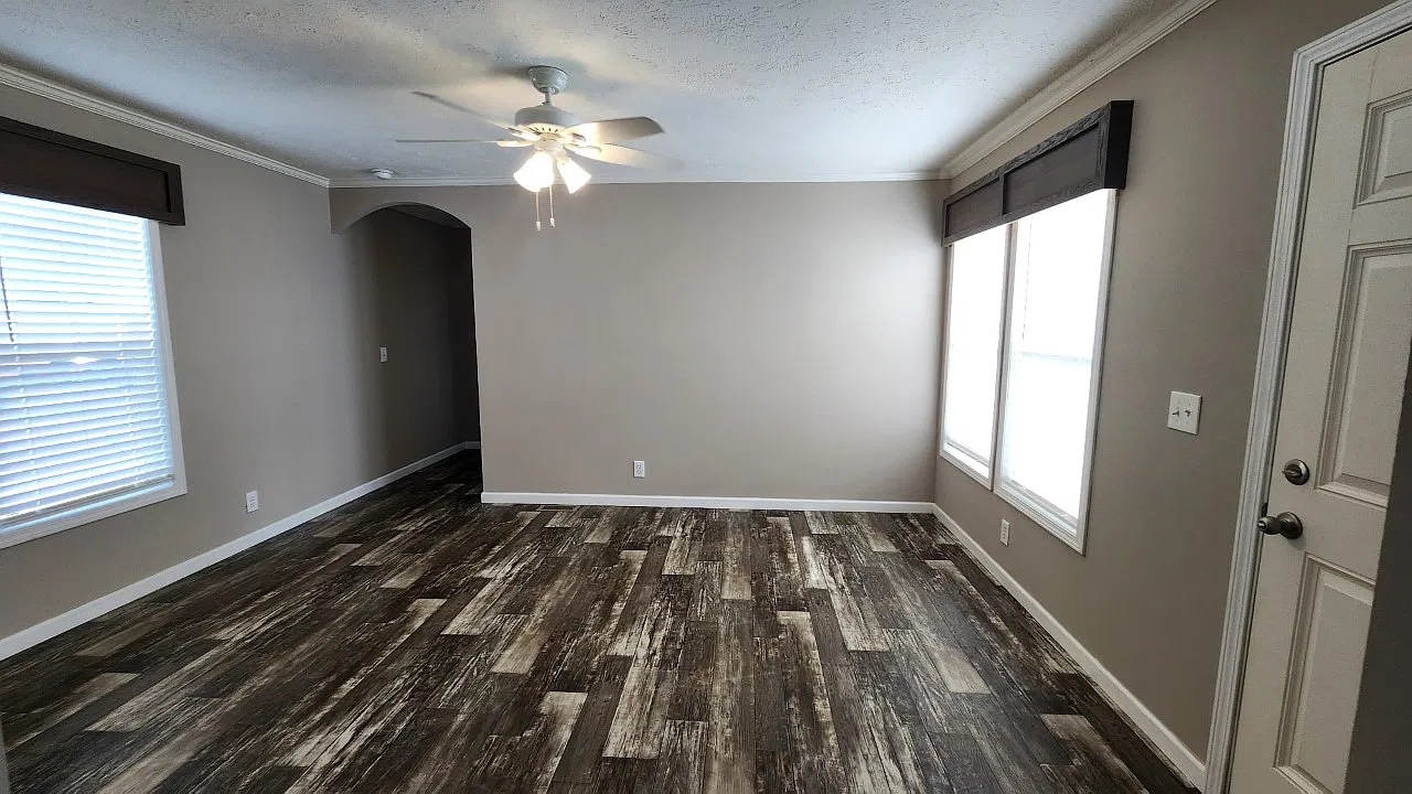 2 bed, 840 sqft, $1,489 — Photo 2