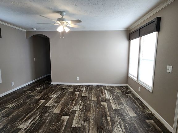 2nd image of 86 Greengage St #86