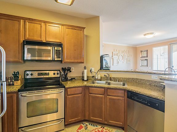 5th image of 3830 Elijah Ct Unit 434