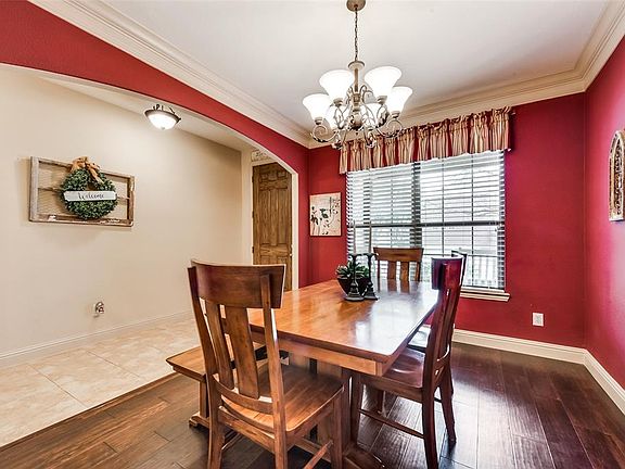 3rd image of 4208 Talbot Ln