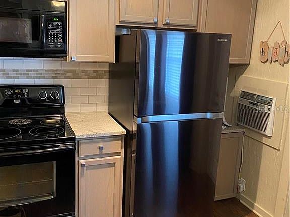 5th image of 490 S Orlando Ave APT 20