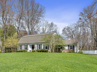 64 The Farms Rd, Bedford, NY 10506