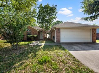 2201 Rey Dr, Woodway, TX 76712