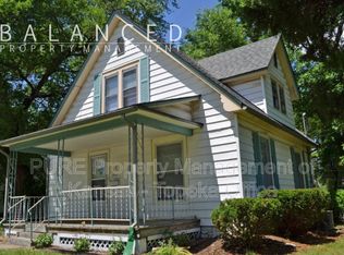 2910 SW 17th St, Topeka, KS 66604