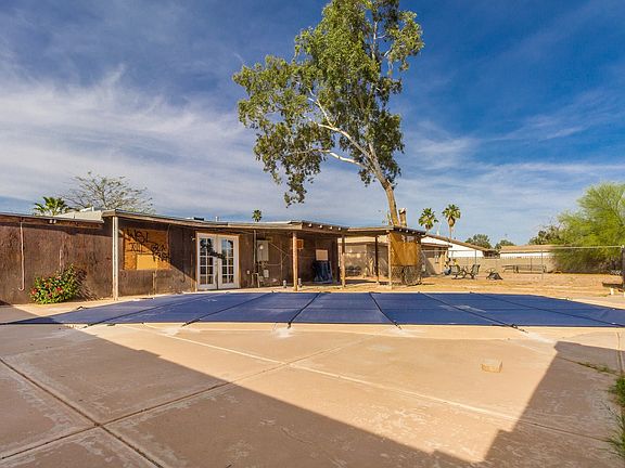 2nd image of 213 E Saguaro St