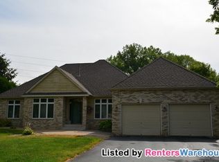 12951 Cardinal Creek Rd, Eden Prairie, MN 55346