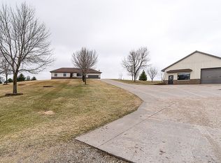 1148 Y Ave, Amana, IA 52203