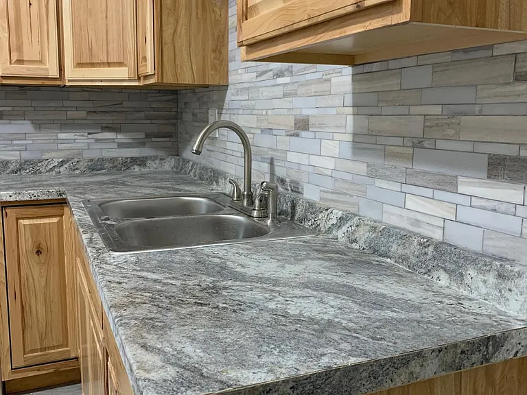 37 University Dr — Photo 1