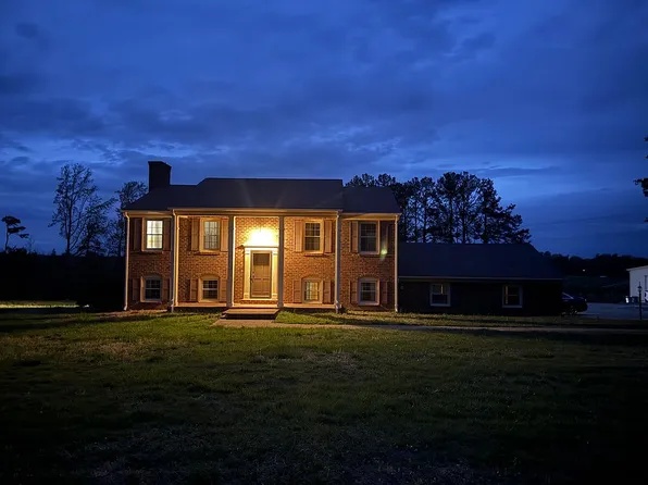 4068 Stage Coach Rd, Nathalie, VA 24577