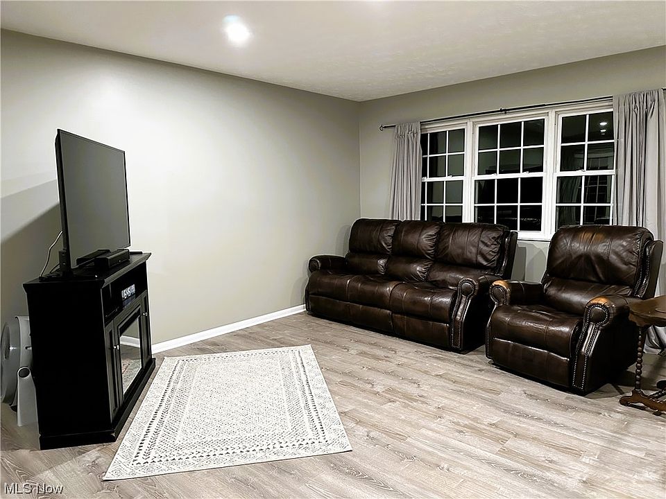 12942 Hametown Rd, Doylestown, OH 44230 Zillow