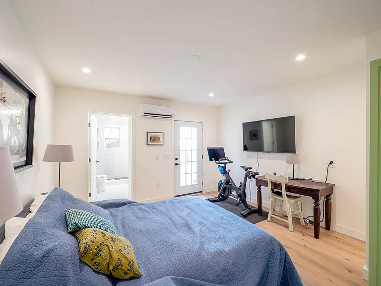 133 Palisade Ave #1 — Photo 7