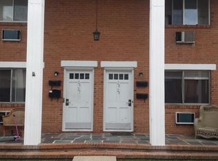 215 Washington St APT 28L, Toms River, NJ 08753