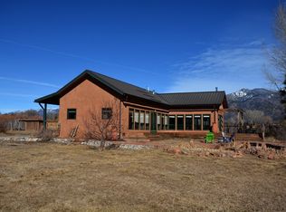 1010 Francis Rd, El Prado, NM 87529